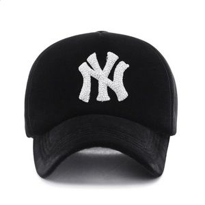 NYC DIAMOND BASEBALL CAP